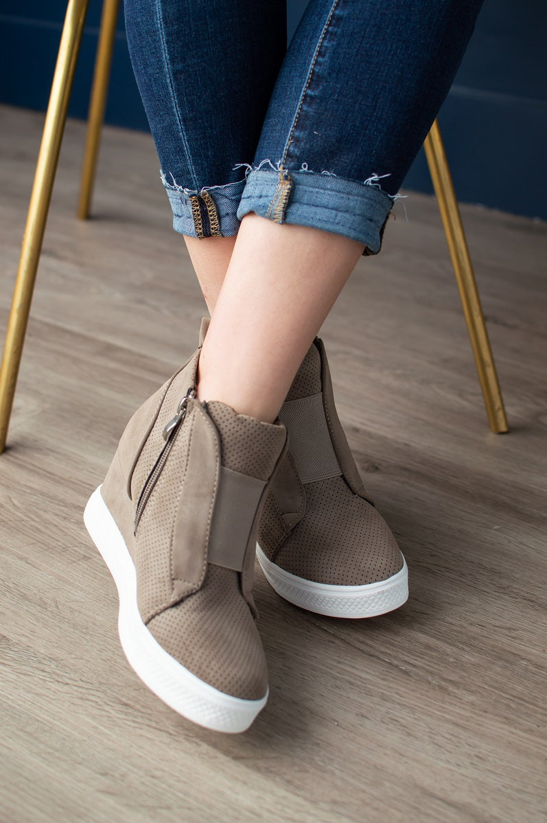 Overtollig rol Extra Zoey Wedge Sneaker | Taupe